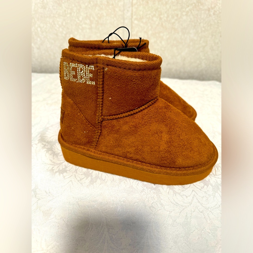 Bebe NWT Kids Girls Sz 12 Short Brown Faux Fur Boots Rhinestone Logo